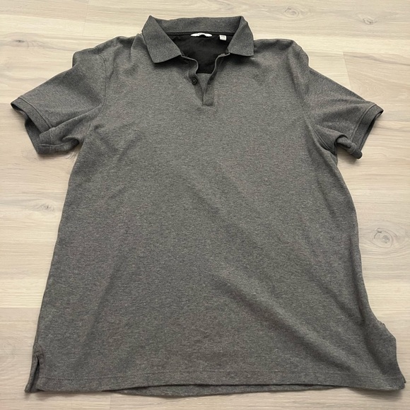 Men’s Calvin Klein polo size Medium - Picture 1 of 2
